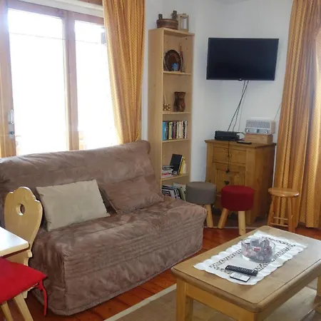 Iris I 031 - Confortable 6 Pers Apartmán *